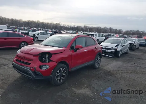 2018 Fiat 500X Trekking Awd из США, поврежденный, VIN ZFBCFYCB7JP647465